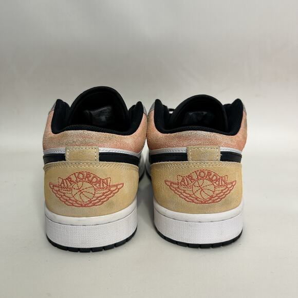 Nike Air Jordan 1 Retro Low SE “Flight Club”